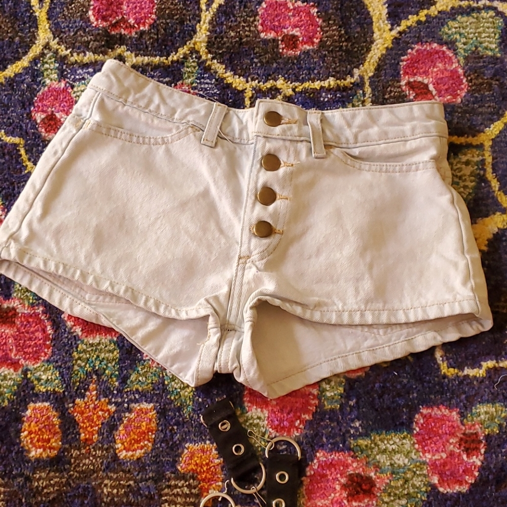 Almost white jean shorts